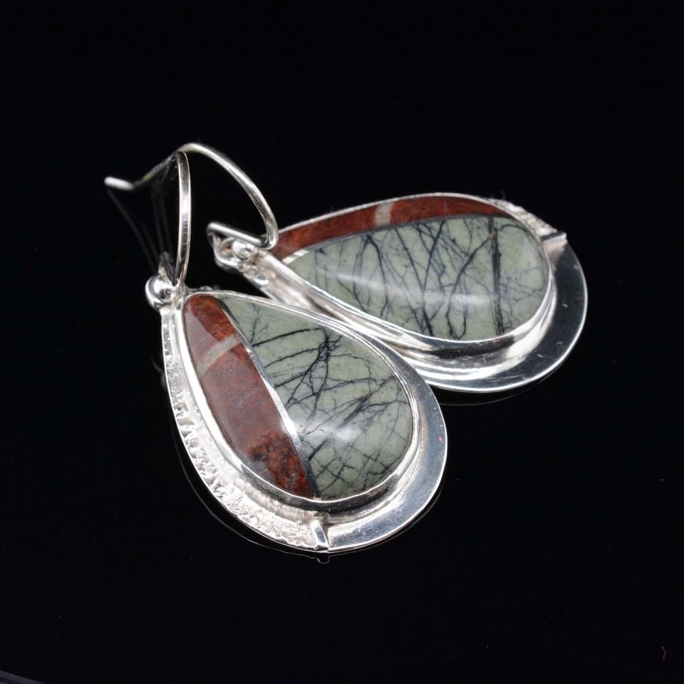 Jody Lyle - Black lined Green and White Earrings