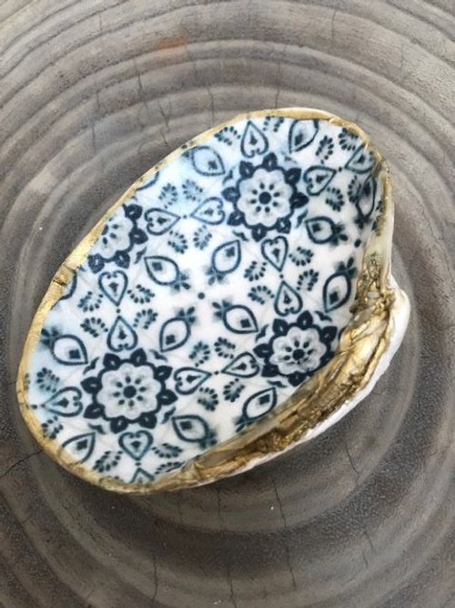 ***SOLD***Hood Canal Seashell - Delft Blue Clam with 18k Gold Trim - Carrie Goller