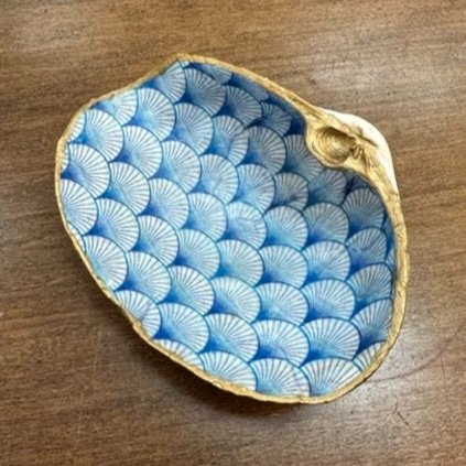 ***SOLD*** Hood Canal Seashell - Delft Blue Clam with 18k Gold Trim - Carrie Goller