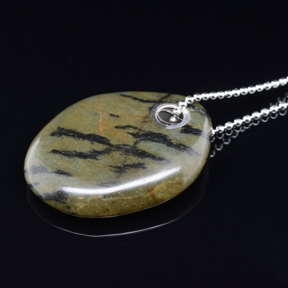 Jody Lyle -Lined Green Pebble Pendant