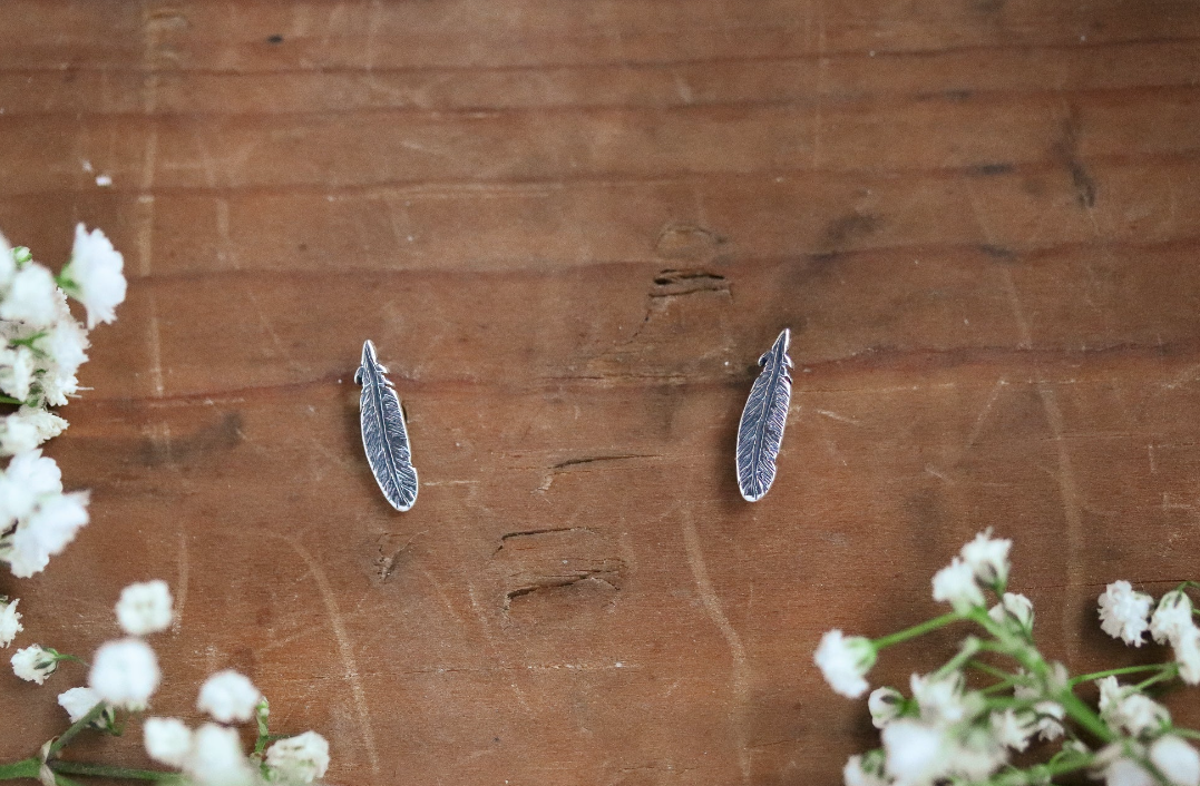 ***SOLD***Kayla Wave - Fly Feather Studs
