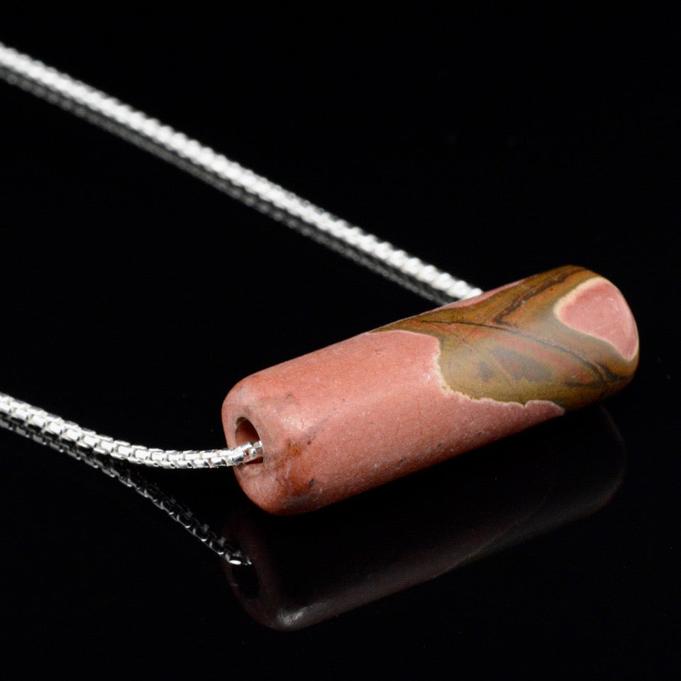 Jody Lyle -  Long Red Creek Jasper Bead on a Rounded Box Chain, #3829