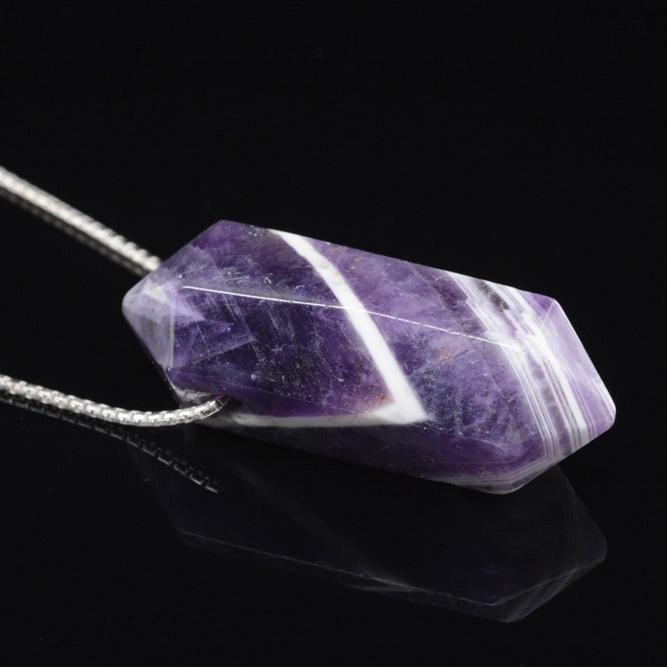 Jody Lyle -  Chevron Amethyst Crystal Pendant Bead On Box Chain #3882